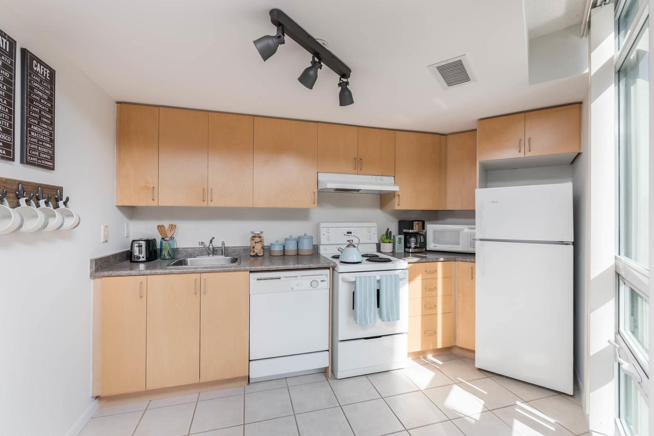 Cityscape Condo In Fort York Toronto Exterior photo
