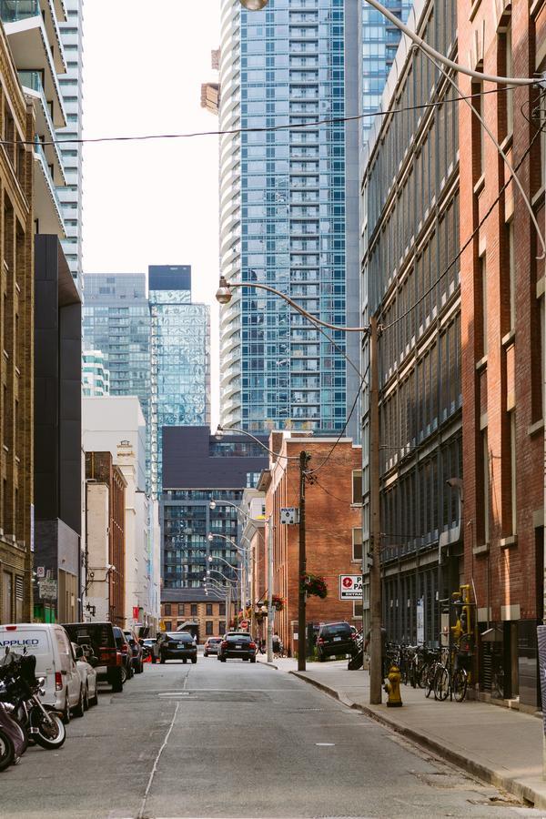Cityscape Condo In Fort York Toronto Exterior photo
